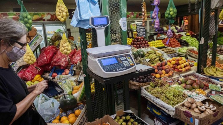 Comercio Interior avanza en mecanismos para estabilizar los precios esenciales