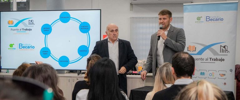 Bordet gestiona y coordina políticas culturales para Entre Ríos