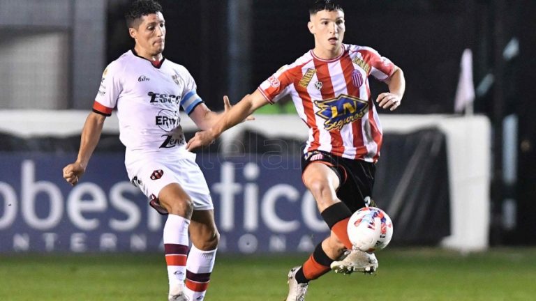 Patronato presentaría un video con los errores arbitrales y pediría repetir el partido con Barracas