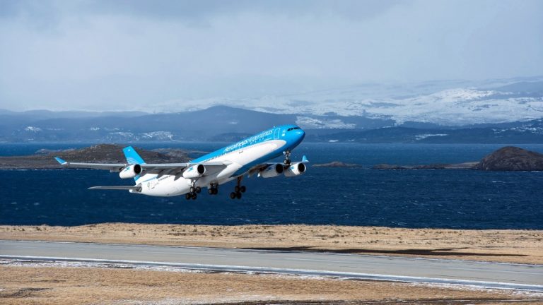 Aerolíneas Argentinas vendió más de 253.000 pasajes entre el martes y el domingo