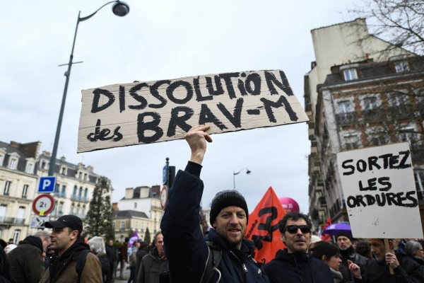 Francia: protestas y represión en Francia por la reforma previsional