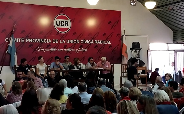 El Congreso Provincial de la UCR aprobó la conformación de una alianza electoral