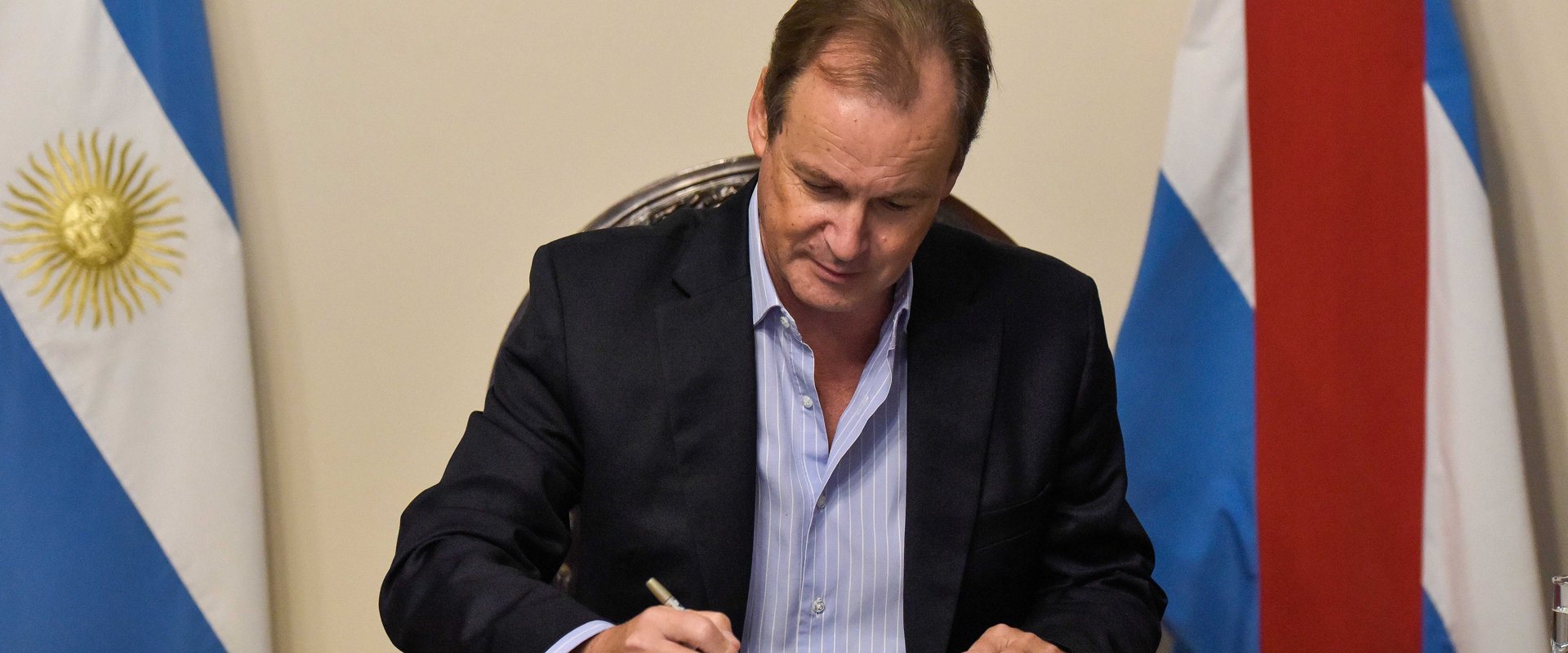 Bordet firmó el decreto de llamado a licitación para la construcción del nuevo hospital de Villaguay