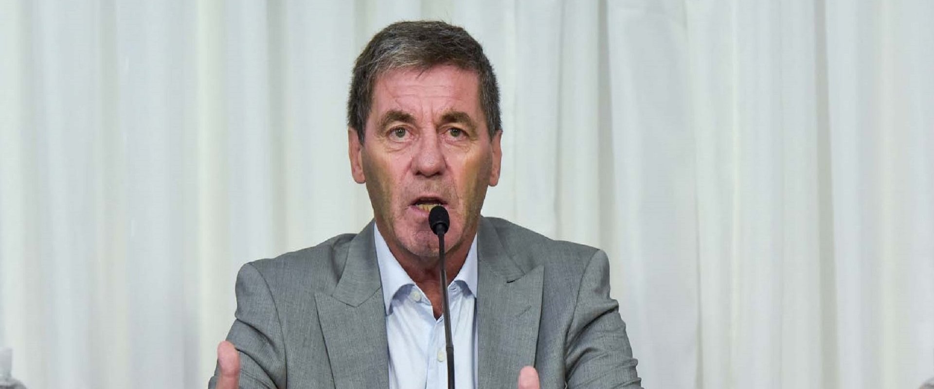Entre Ríos no se vería restringida a la compra de dólares para el pago de la deuda internacional