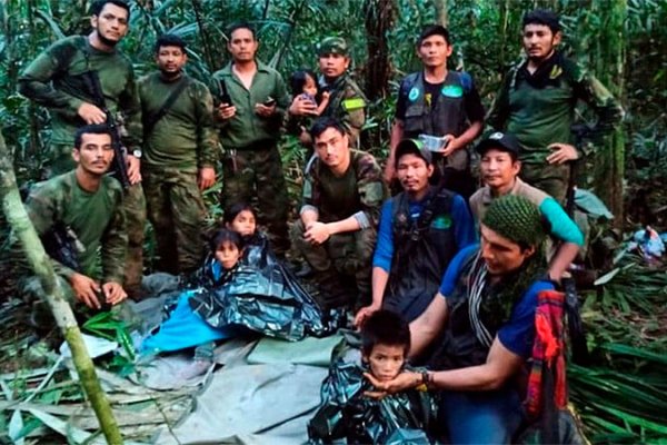 Niños rescatados de la selva amazónica en Colombia recibieron el alta médica