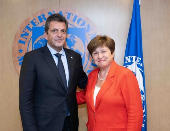 Massa viaja a Washington en busca de un nuevo desembolso del FMI