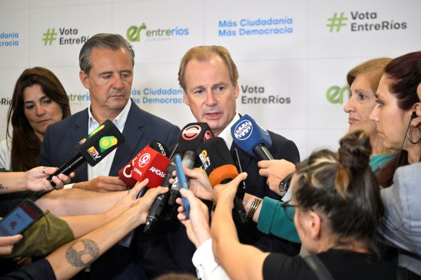 Bordet ratificó que el peronismo entrerriano trabajará para la victoria de Massa en el balotage