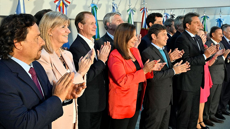 Massa, Bordet y otros gobernadores del PJ planificaron la campaña para el balotaje