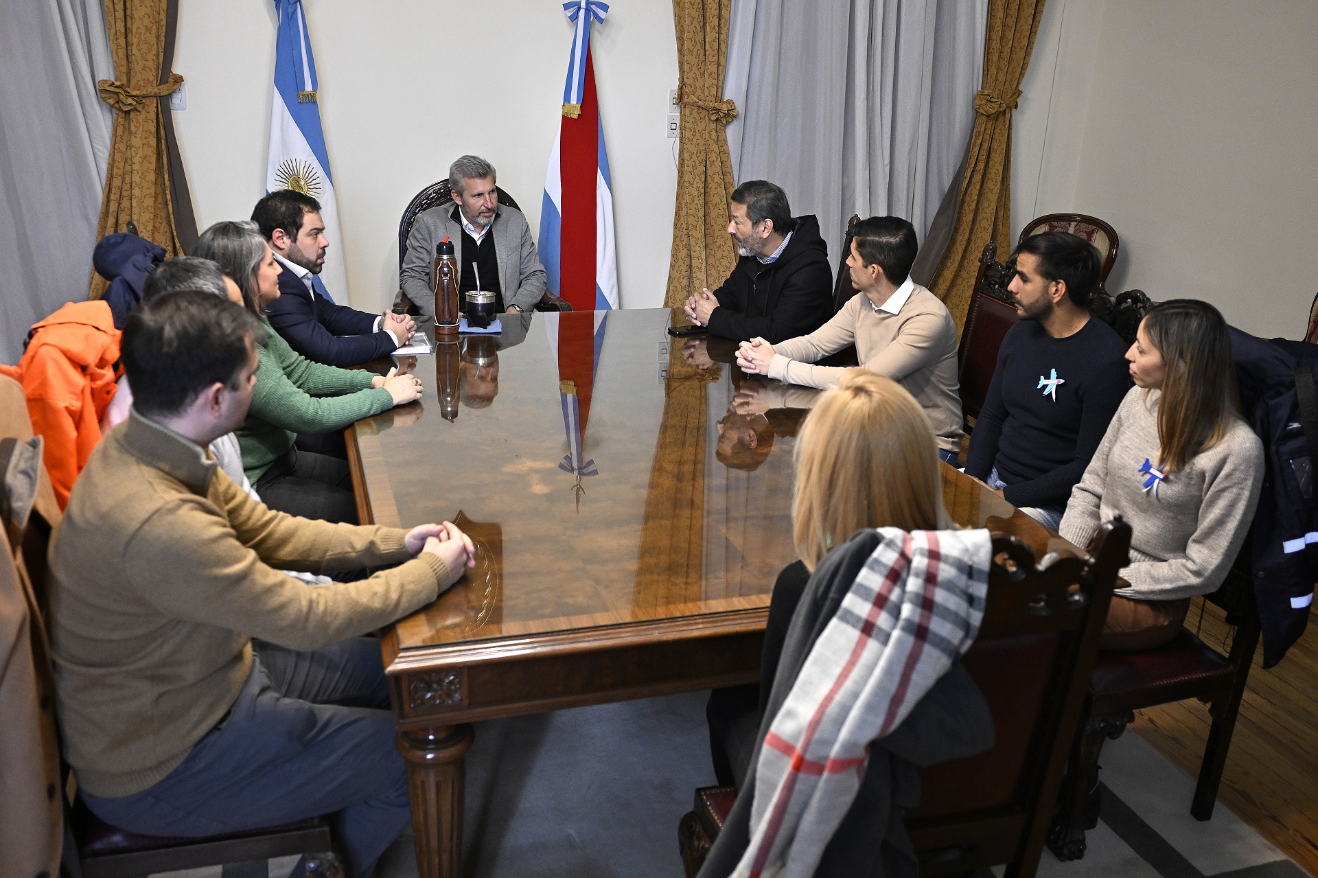 Trabajadores aeronáuticos agradecieron a Frigerio sus gestiones para el retorno de los vuelos de Aerolíneas