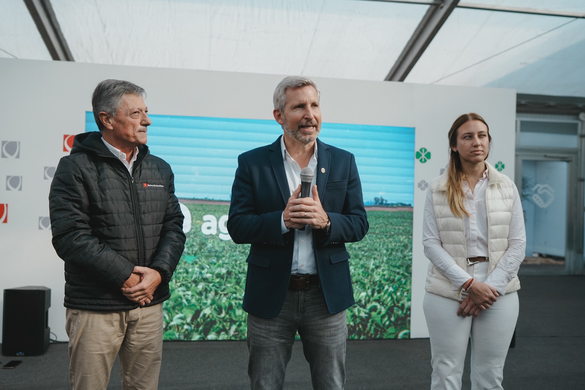 Frigerio anunció la instrumentación de créditos para la producción entrerriana