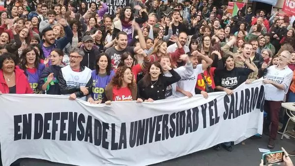 Universitarios anunciaron un paro y movilización contra el veto de Javier Milei al aumento de fondos