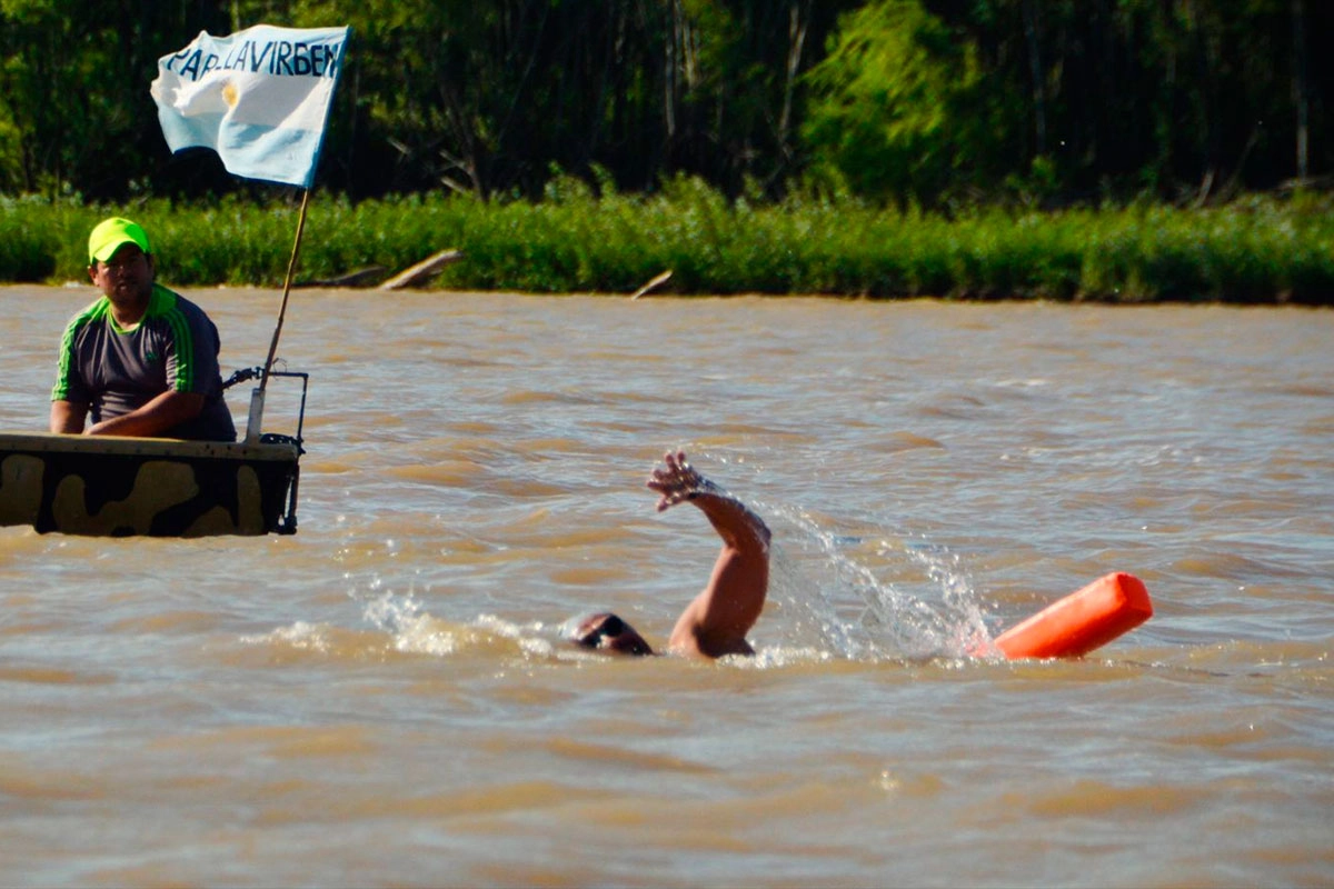 Más de 20 nadadores inscriptos para la Maratón de Aguas Abiertas Chapetón-Paraná