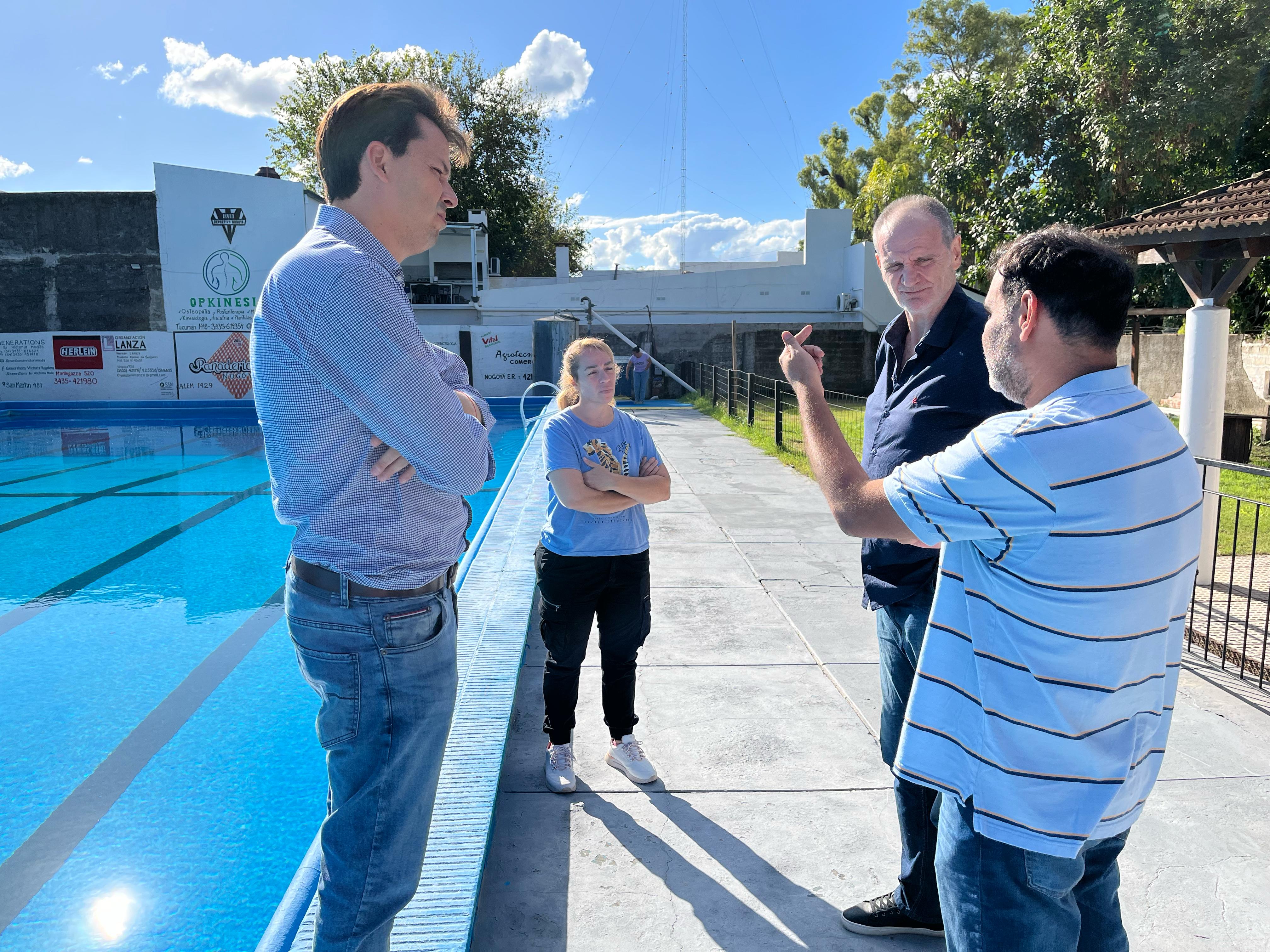 Uranga recorrió localidades para realizar obras de infraestructura deportiva