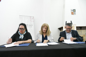 La Municipalidad y la FHAyCS firmaron convenios de colaboración