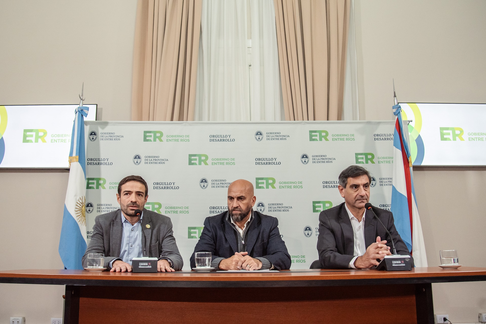 La OSER ahorra 1.250 millones de pesos en salarios de funcionarios