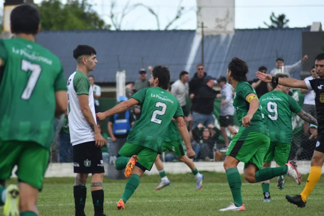 Cerrito y Unión empataron en la primera final de Paraná Campaña