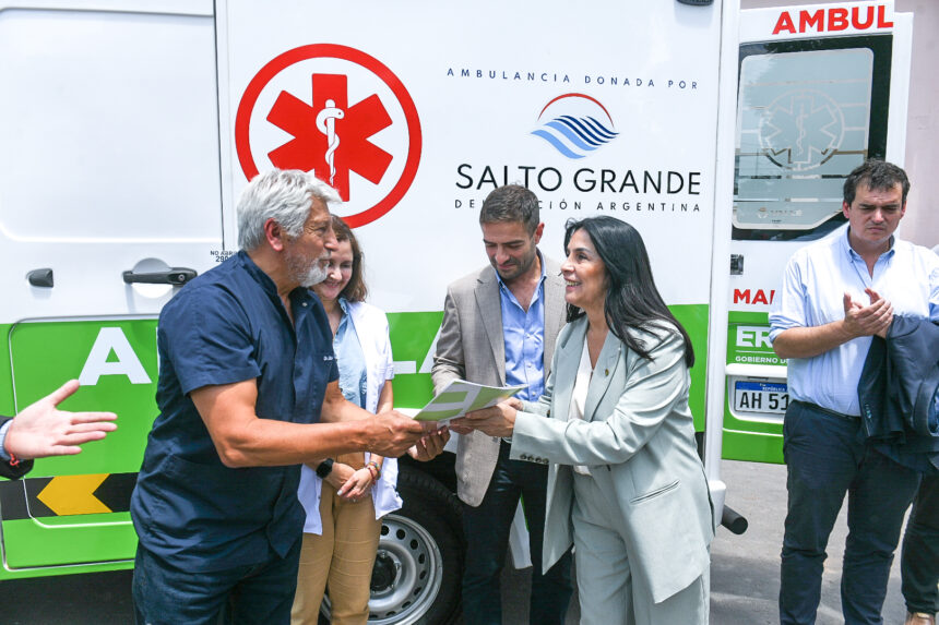 El Hospital San Blas de Nogoyá incorporó una ambulancia de mediana complejidad