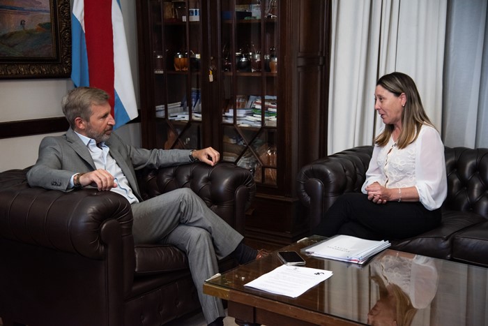 Proyectan obras para la localidad de Los Charrúas